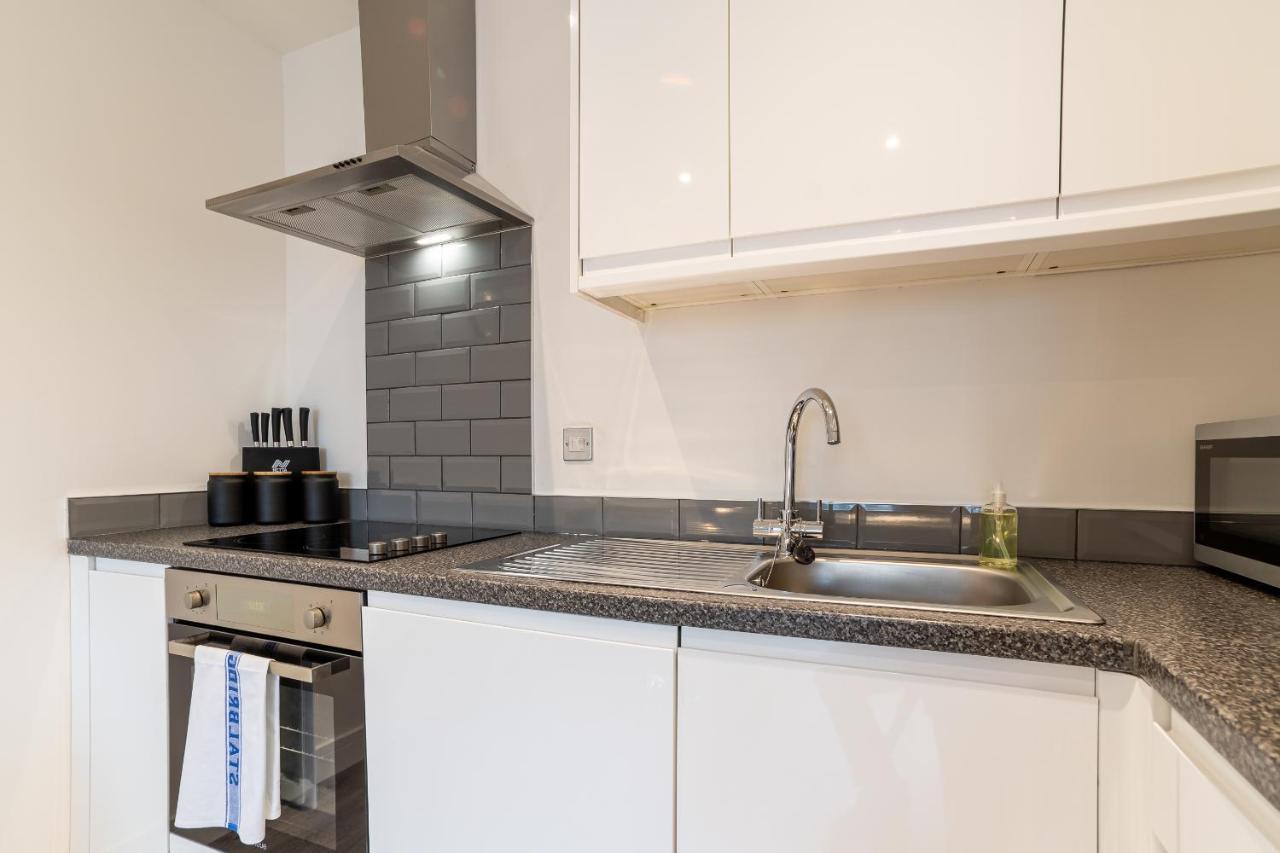 Copenhagen Court Apartments Basingstoke Dış mekan fotoğraf