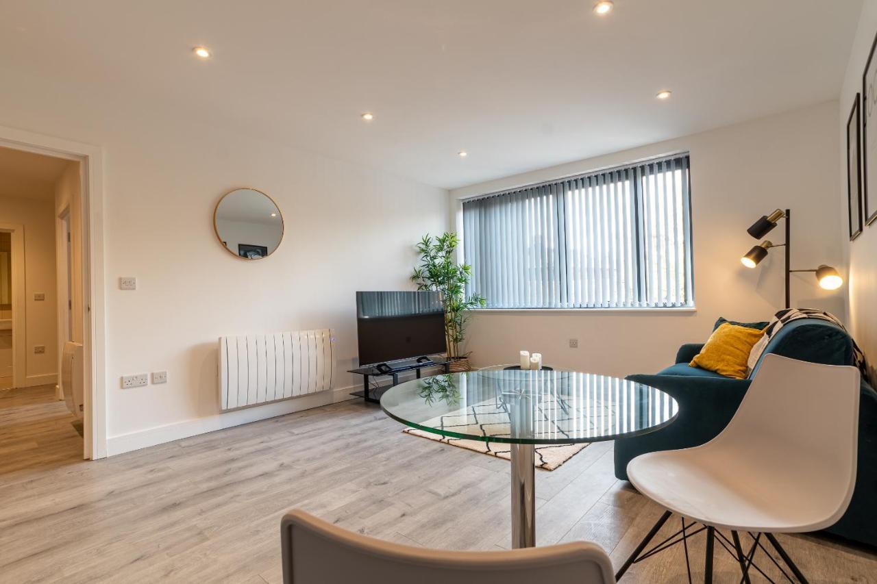 Copenhagen Court Apartments Basingstoke Dış mekan fotoğraf