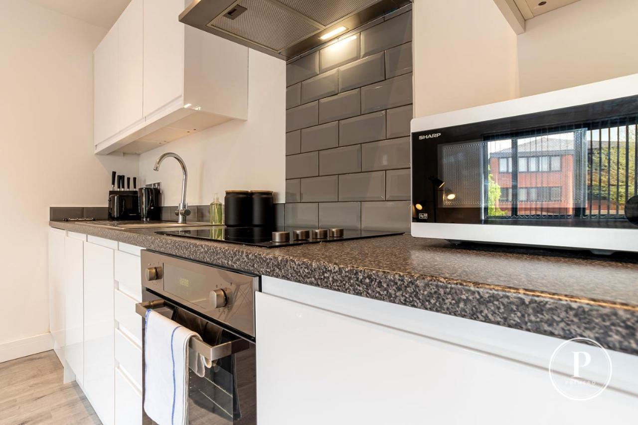 Copenhagen Court Apartments Basingstoke Dış mekan fotoğraf